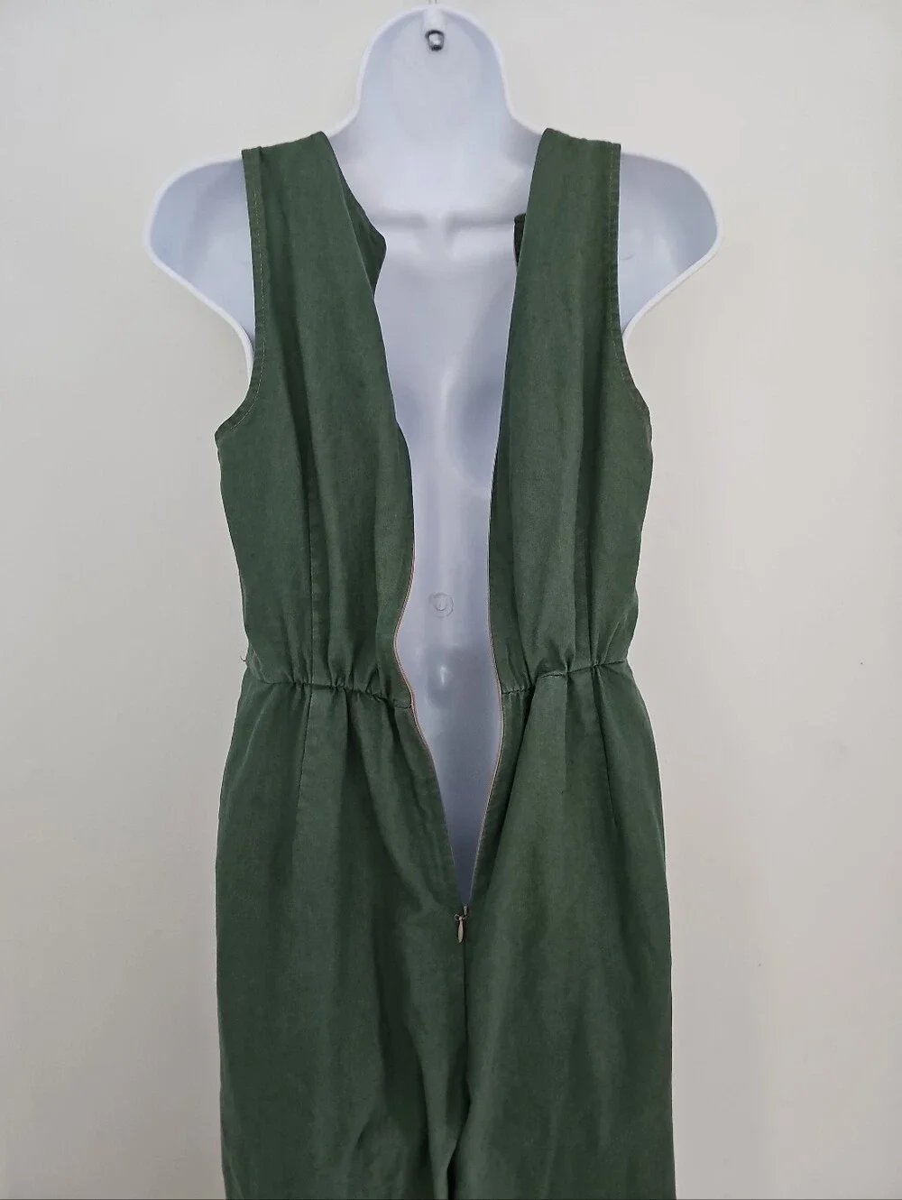 J. Crew Olive Green Sleeveless V-Neck Jumpsuit Size 4 Linen Blend Lined